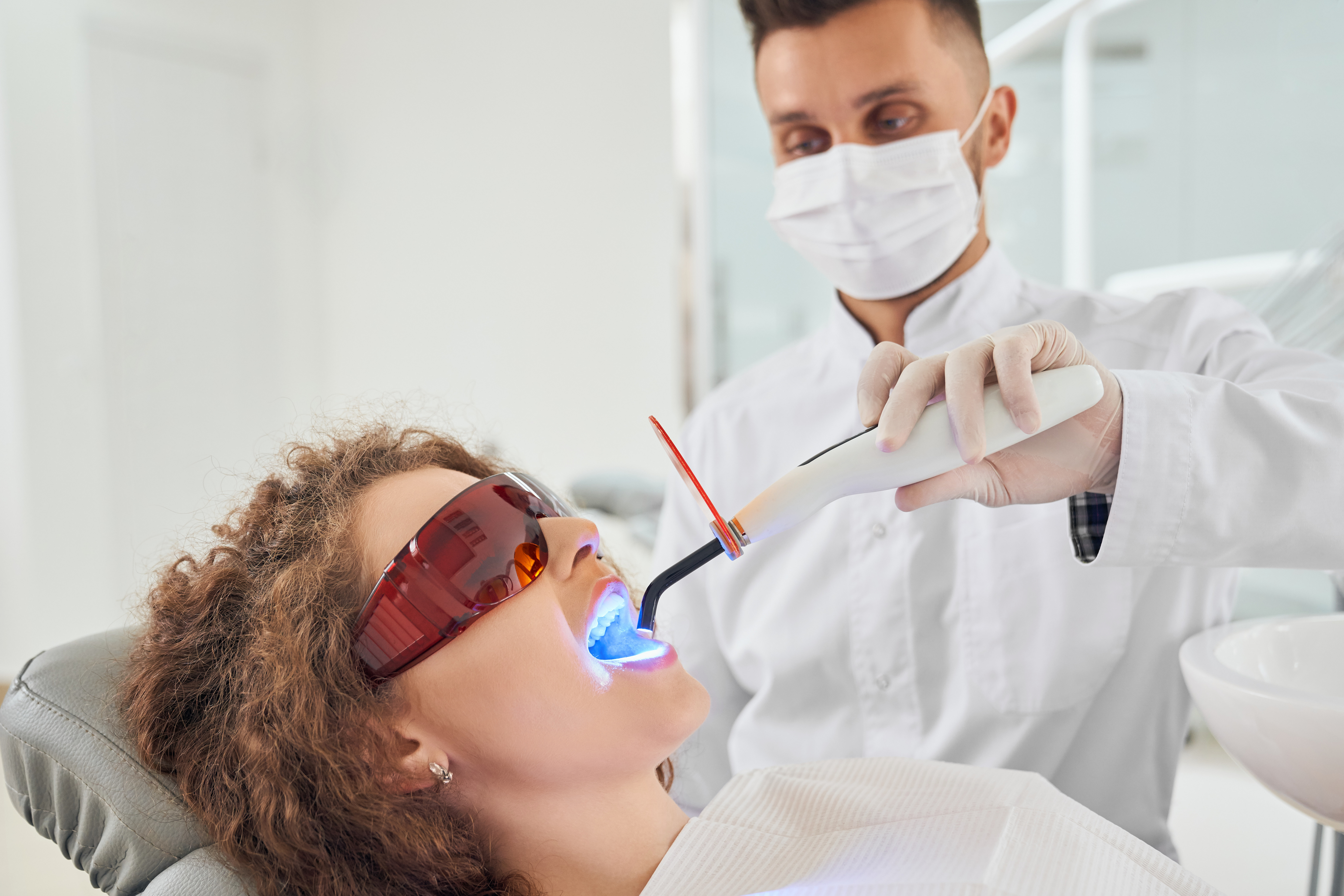 Advanced dental laser procedures